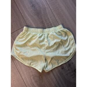 Nike Dri-Fit Yellow Running Shorts Women’s Medium Athletic Gym‎ Activewear